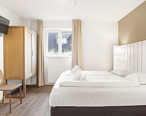 Groer Garten mit Terrasse im 6-Personen-Bungalow Sluftervallei, Texel.