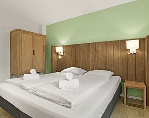 Guest house 010171 - Bungalow Texel - Sluftervallei | 10-persoons bungalow - Extra toegankelijk | 