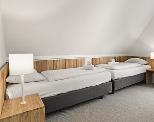 Guest house 010171 - Bungalow Texel - Sluftervallei | 10-persoons bungalow - Extra toegankelijk | 