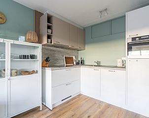 Voll ausgestattete Kche im Apartment Juliana 140 Insel- und Meerblick, De Koog, Texel fr kulinarische Abenteuer.