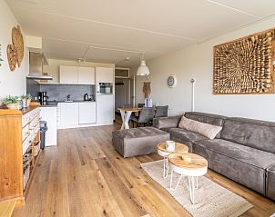Open kitchen and living room in Apartment Juliana 086, De Koog, Texel, ideal for vacations.