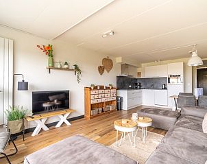 Cozy indoor area with kitchen in Apartment Juliana 086, De Koog, Texel.