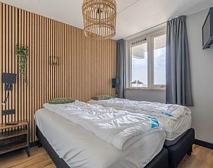 Comfortable bedroom with double bed in Apartment Juliana 086, De Koog, Texel.