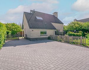 Gemtliches Ferienhaus Honeysuckle 81 in De Koog, Texel, mit umzuntem Garten und gerumiger Auffahrt, ideal fr einen entspannten Urlaub auf den Watteninseln.