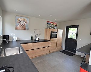 Funktionelle Kche im Ferienhaus Ruijslaan 73, De Koog, Texel, mit modernen Gerten.