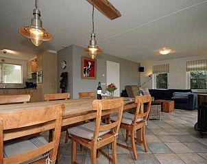 Gezellige eetkamer in Waddenstaete 5 pers. vakantiehuis, De Koog, Texel