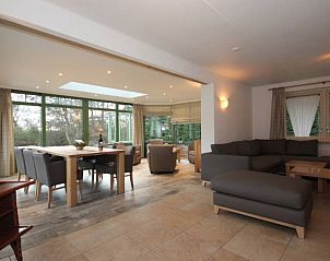 Guest house 01022526 - Holiday property Texel - 6 Persoons luxe villa met serre en sauna