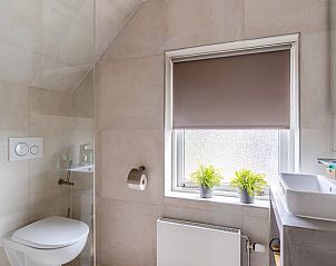 Modern bathroom with toilet in Cottage in De Koog, De Koog, Texel, Wadden Islands.
