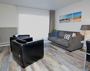 Lichte woonkamer in Motel Texel - Appartement 211/1P, De Koog, Texel, met stijlvolle inrichting.