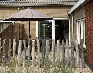 Private terrace of The Woodlark vacation home, De Koog, Texel overlooking the peaceful surroundings.