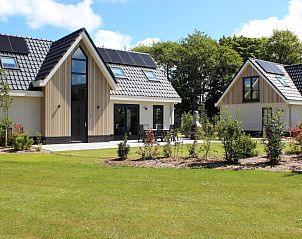 Vacation home 6 Pers.Landhuis de Luxe Eldorado Texel in De Koog with modern architecture.