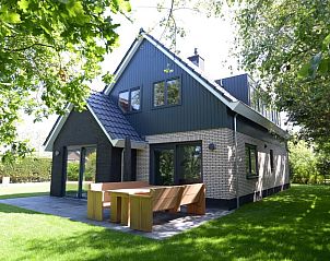 06 - Razende Bol - Kleingartenferienhaus mit Terrasse in De Koog, Texel, mitten im Grnen.