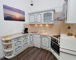 Bedroom with two single beds in Motel Texel - Apartment 315/1T, De Koog, Texel, perfect for a relaxing stay.