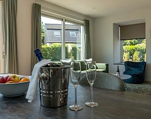 Cozy sitting area in Kluut 16a vacation home in De Koog, Texel.