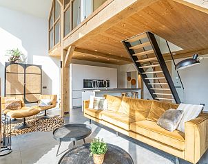 Spacious kitchen and living room in Villa 181 with Hot tub, De Koog Texel.