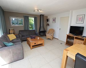 Cozy sitting area in Holiday home Stappeland 163, De Koog, Texel, perfect for relaxing after a day on the island.