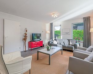Cozy indoor area of Holiday home Honeysuckle 93 with sauna, De Koog, Texel, with modern furnishings.