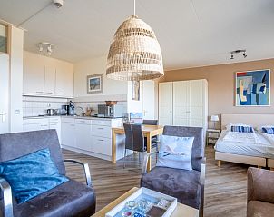 Offene Kche und Essbereich in Appartement Juliana 158 Zeezicht, Ferienunterkunft De Koog, Texel.