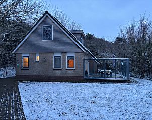 Gemtliches Wohnzimmer des Ferienhauses Hoog Koog 18 im Bungalowpark Hoog Koog De Koog Texel.