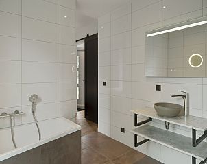 Guest house 0102946 - Holiday property Texel - De Koog nr 6 tm 10- 6 pers woning de luxe