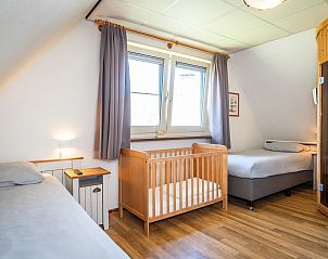 Guest house 0102965 - Holiday property Texel - Het Buitenhof villa 53 met serre