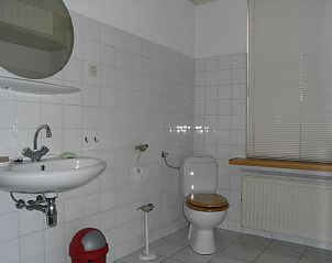 Guest house 0104202 - Holiday property Texel - B&B 't Waalderhofje - Driepersoons kamer met gedeelde