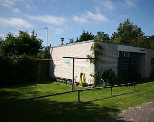 Verblijf 010461 - Vakantiewoning Texel - Vakantiehuis in Den Burg mit Mblierter Terrasse