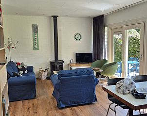 Verblijf 010461 - Vakantiewoning Texel - Vakantiehuis in Den Burg mit Mblierter Terrasse