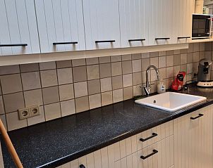 Verblijf 010461 - Vakantiewoning Texel - Vakantiehuis in Den Burg mit Mblierter Terrasse