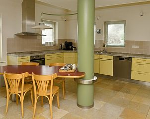 Grote keuken met eetruimte in Vakantiewoning - Molenhuizen, Den Burg, Texel, ideaal voor koken.