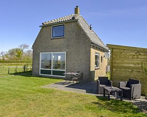 Sonnige Terrasse im Bungalow Het Lam, Den Burg, Texel. Perfektes Ferienhaus fr einen erholsamen Aufenthalt auf den Watteninseln.