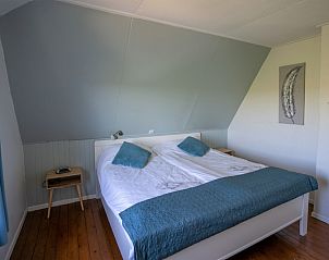 Gerumiges Schlafzimmer im Bungalow Het Lam, Texel. Komfort und Ruhe in Den Burg auf den schnen Watteninseln.