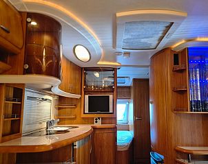 Verblijf 010619 - Vakantiewoning Texel - Caravan met voortent