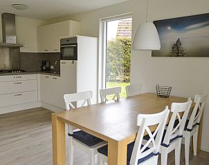 Moderne Kche und Essbereich im Ferienhaus Typ I - Nr. 89 Lark Oosterend Texel.