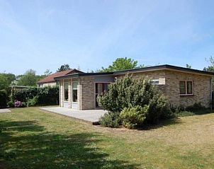 Hoogelandt 10 - Awali vakantiehuis in De Koog Texel met zonnige tuin en terras.