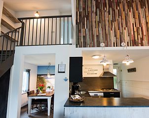 Offene Kche und Essbereich im Bungalowpark Gortersmient Ferienhaus Gortersmient 284, De Dennen.