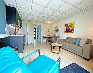 Open keuken en woonkamer in Appartement Bos en Duin 17, De Dennen, Texel voor een ontspannen verblijf.