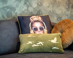 Comfortable seating area in Holiday Park De Koorn-aar Villa on Texel