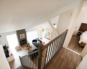 Overview of the upper floor in Bungalowpark Gortersmient vacation home 278, De Dennen, Texel. Space and comfort on the Wadden Islands.
