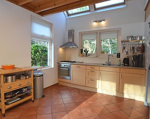 Moderne Kche im Ferienhaus Monnikenweg 11, De Dennen, Texel.