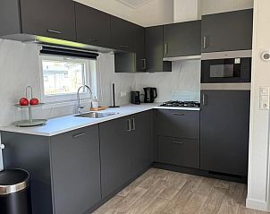 Guest house 0113384 - Chalet Texel - Chalet Zeebries