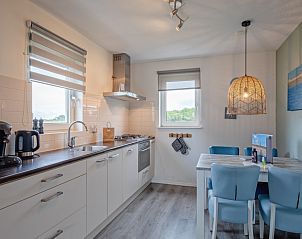 Volledig uitgeruste keuken in Wulpenweid 12 de Meeuw vakantiehuis in De Dennen Texel.