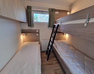 Gemtliches Kinderzimmer mit Etagenbett im Ferienpark de Bremakker - Bosveld 146, Texel, ideal fr Familien.
