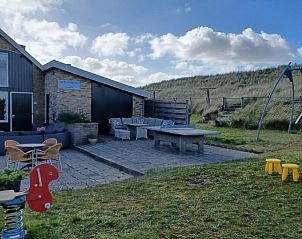 Verblijf 0310116 • Vakantiewoning Terschelling • Duinvilla De Reddingboot 