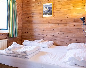 Guest house 031035 - Holiday property Terschelling - Villa bungalow Whirlpool