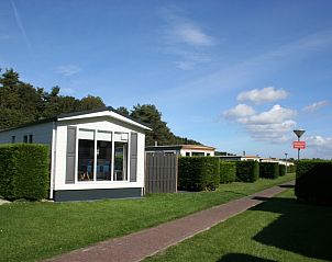 Carpe Diem vakantiehuis in West, Terschelling, met uitzicht op de rustige omgeving van de Waddeneilanden.