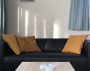 Comfortabele zithoek in De Pestvogel vakantiehuis, Formerum, Terschelling.