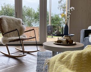 Uitzicht vanuit de woonkamer van Sinne vakantiewoning in Midsland Noord Terschelling.