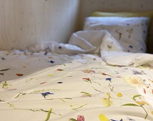 Knusse kinderkamer met stapelbed in Sinne vakantiewoning Midsland Noord Terschelling.