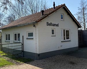 Buitenkant van Vakantiehuis Belhamel in Midsland Noord, Terschelling op de Waddeneilanden.